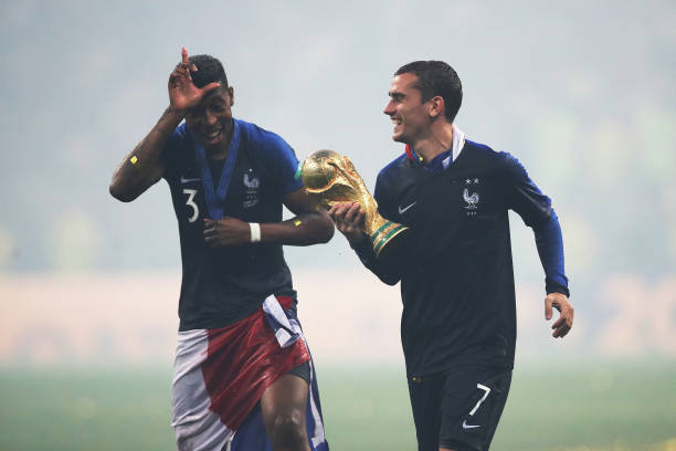 在足球转会 在足球转会